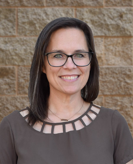 Saralynn-450 Saralynn Downing